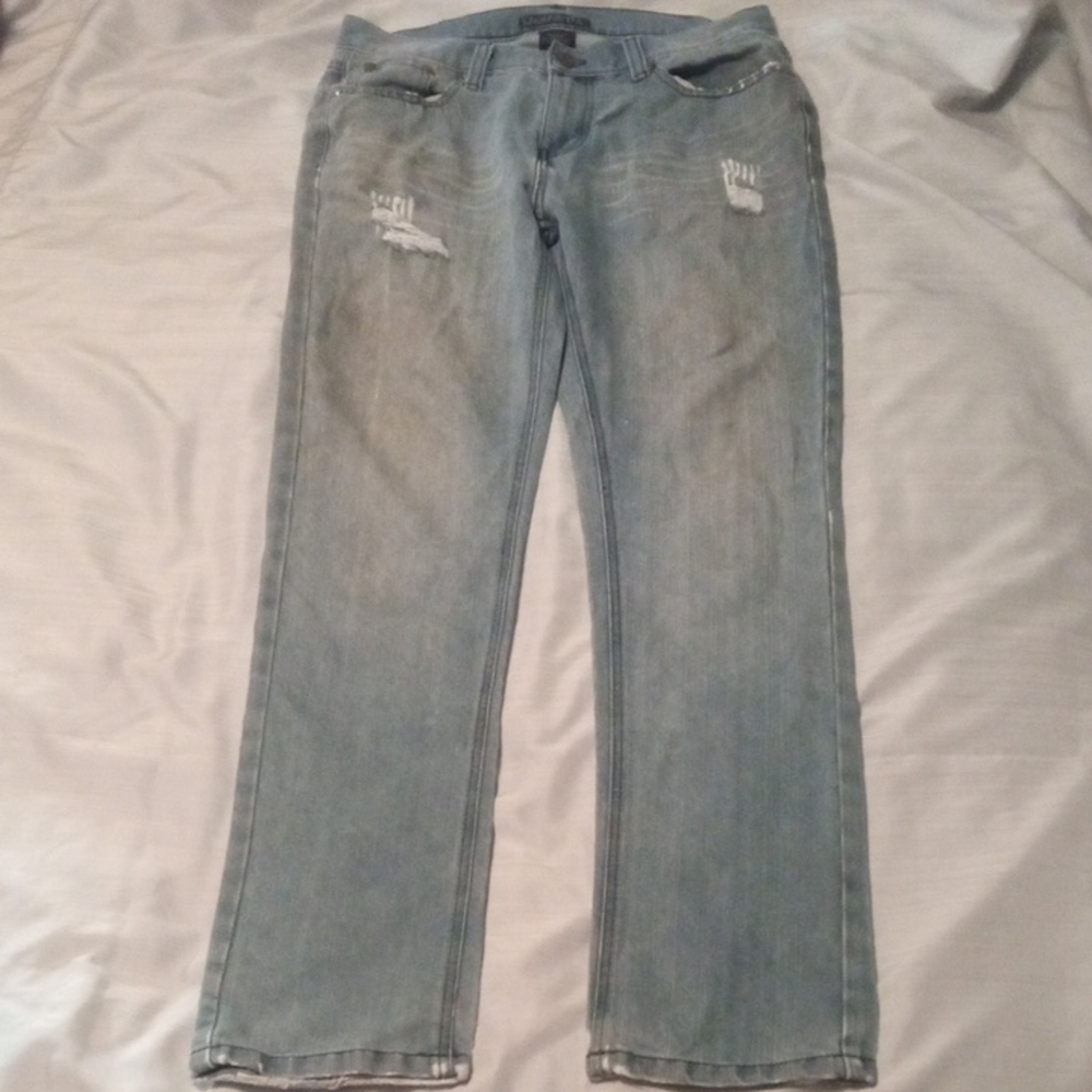 Men's Distressed Blue Jeans